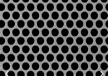 ความยาว 0.5-30m อลูมิเนียมโลหะ perforated ด้วยรูปแบบ slot hole