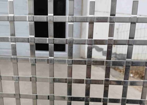2mm Hole 7mm X 1mm Flat Wire Woven Mesh SS304 เพื่อความปลอดภัยภายนอกภายใน