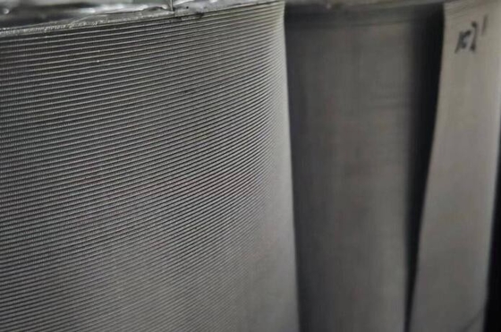 0.086 มม ถึง 1.2 มม ความหนาเหล็กไร้สแตนเลส เนเธอร์แลนด์ สาย Mesh สําหรับการกรองของเหลวที่มีประสิทธิภาพ