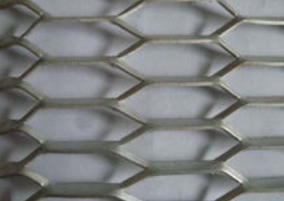 30m Xg ประเภท Hex ประเภท Cw ประเภทหนัก โลหะเจาะ Mesh แสง Gauge ประเภทเพชร